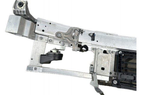 Cinturón Zona Delantera Mercedes CLE W236 Soporte Original Viga Origin