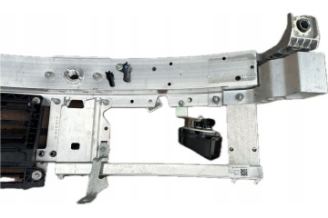 Cinturón Zona Delantera Mercedes CLE W236 Soporte Original Viga Origin
