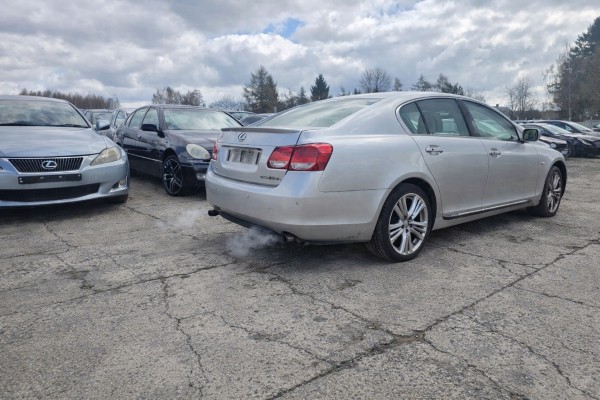 LEXUS GS III 450h 3.5 V6 Refuerzo de Parachoques Trasero Izquierdo y D