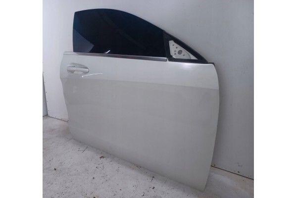 MERCEDES CLA W117 117 DOOR RIGHT FRONT 650 A1177220207 Part manufacturer Mercedes Benz OE