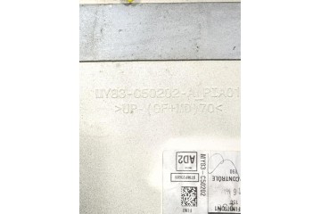 Techo MY83C50202A Aston Martin DBX 2021