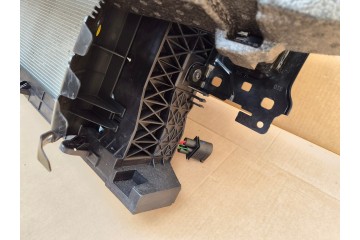 Soporte del Ventilador del Radiador Delantero Seat Ibiza V 1.0 TSI Nue