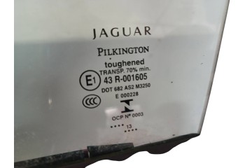 Puerta Delantera Izquierda Roja Jaguar XK X150 5.0 V8