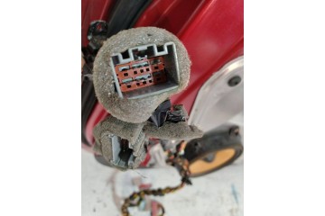 JAGUAR XK X150 5.0 V8 PUERTA DELANTERA DERECHA ROJA 8W8314630BB
