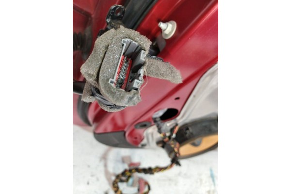 JAGUAR XK X150 5.0 V8 PUERTA DELANTERA DERECHA ROJA 8W8314630BB