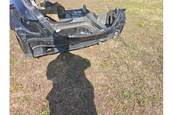 Bathtub carbon mudguard quarter rear left Mercedes S w222 63S amg Part manufacturer Mercedes Benz OE
