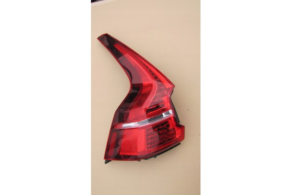 MUDGUARD REAR RIGHT LEFT BELT BATH VOLVO V60 II