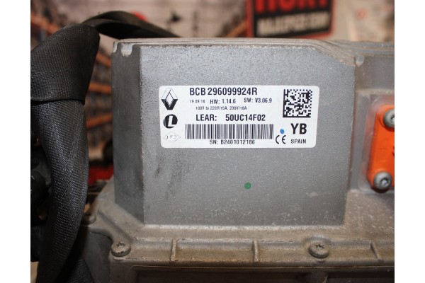 ELECTRIC MOTOR RENAULT KANGOO II WITH 5AM 400 COMPLETE Engine type electric