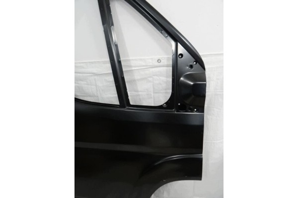 PEUGEOT BOXER III DOOR RIGHT FRONT NEW ORIGINAL Part manufacturer Peugeot OE