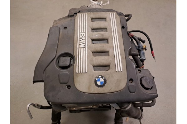 SILNIK BMW M57D30 N2 M57 231KM BMW E60 E61 X5 E70 KOMPLETNY M57TUE2