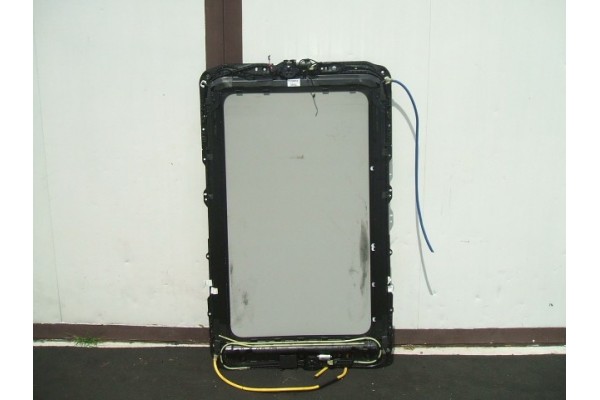 SKODA OCTAVIA IV STATION WAGON ROOF GLASS SOLAR SUNROOF 3G9877041M Product weight with unit packaging 30 kg