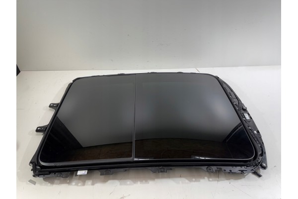 Panorama Roof Porsche Macan II 2 95C 2024 Disassembly 95C877041K