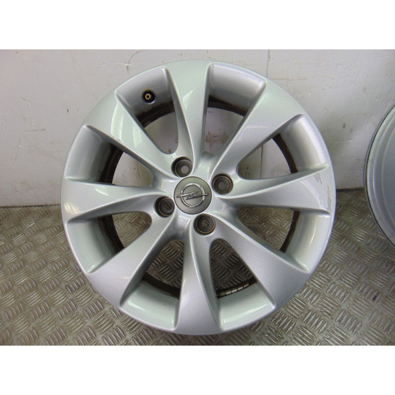 R16 JUEGO LLANTAS OPEL CORSA E