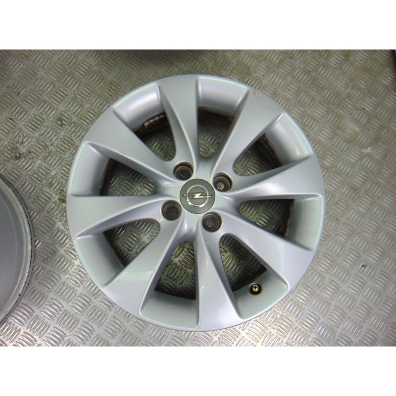 R16 JUEGO LLANTAS OPEL CORSA E
