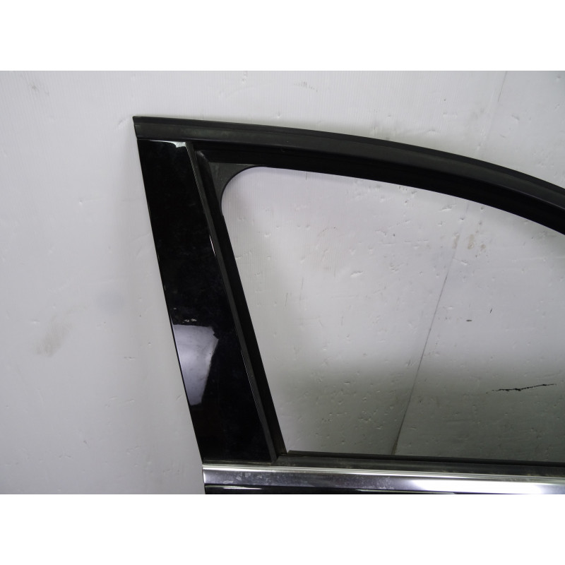 NEGRA PUERTA DELANTERA DERECHA MERCEDES-BENZ CLASE E (BM 212) LIM.