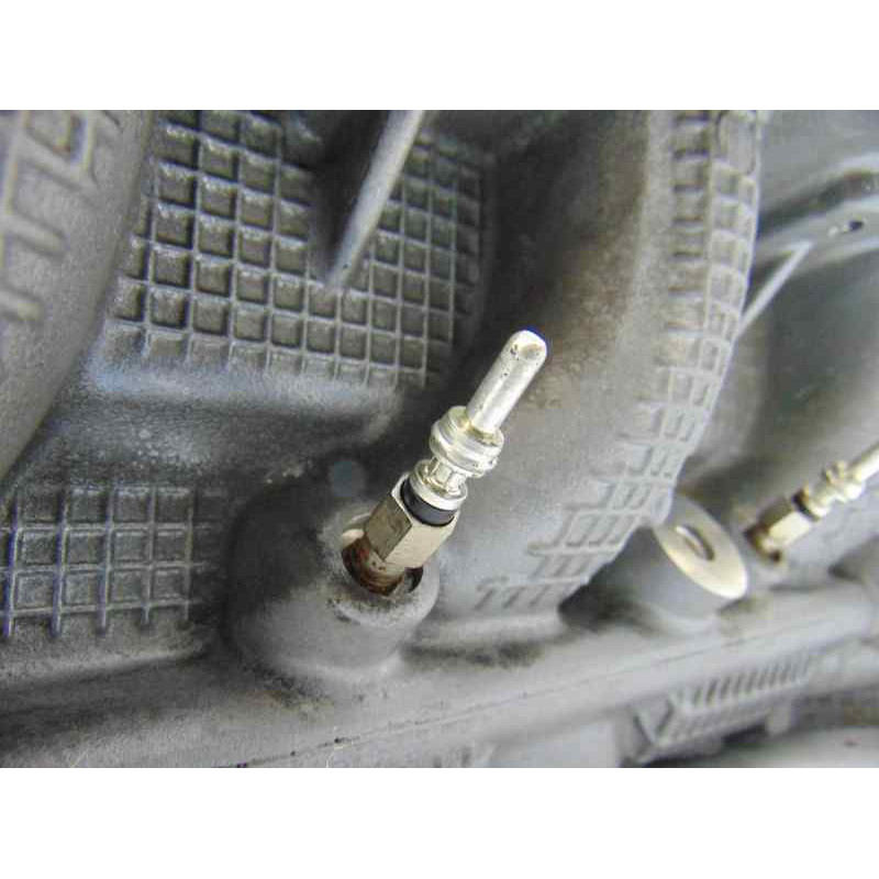 4R8Q-6C064-AH CULATA LAND ROVER DISCOVERY V6 TD S 4R8Q-6C064-AH 175845 LAND ROVER - 2