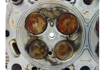 4R8Q-6C064-AH CULATA LAND ROVER DISCOVERY V6 TD S 4R8Q-6C064-AH 175845 LAND ROVER - 12