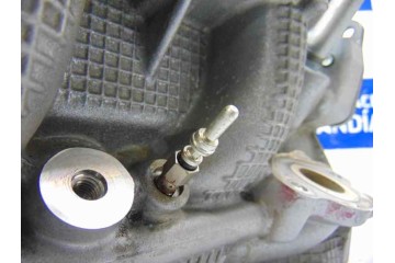 4R8Q-6C064-AH CULATA LAND ROVER DISCOVERY V6 TD S 4R8Q-6C064-AH 175845 LAND ROVER - 22