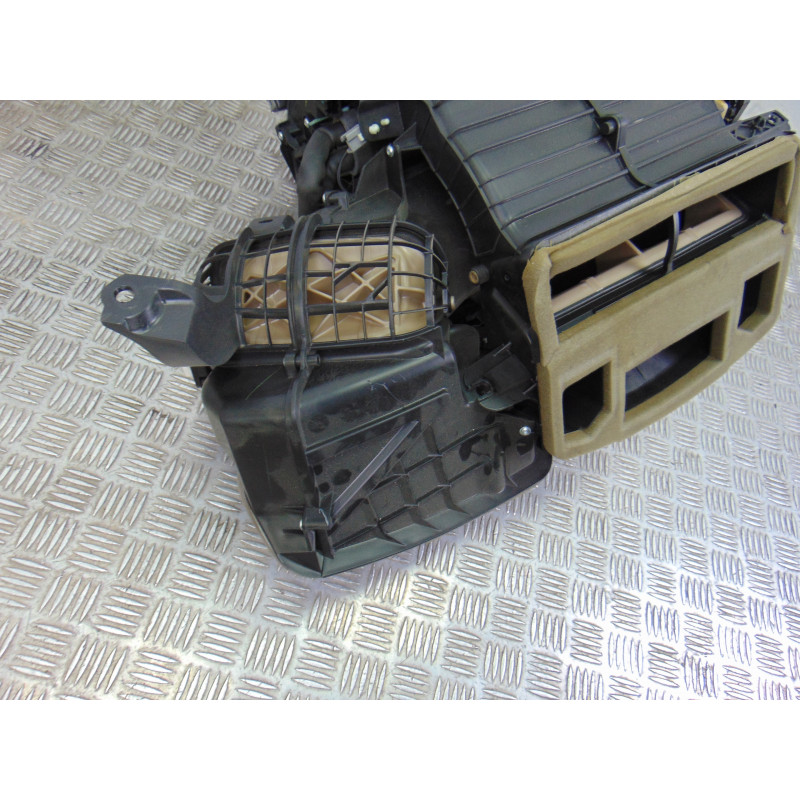 GN11-19B555-EC CALEFACCION ENTERA NORMAL FORD ECOSPORT (CR6) Trend 2018 GN11-19B555-EC 204871 FORD - 4