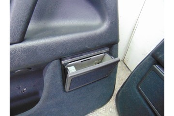 JUEGO ASIENTOS COMPLETO MERCEDES-BENZ CLASE E (BM 210) BERLINA