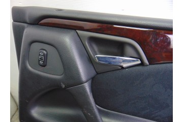 JUEGO ASIENTOS COMPLETO MERCEDES-BENZ CLASE E (BM 210) BERLINA