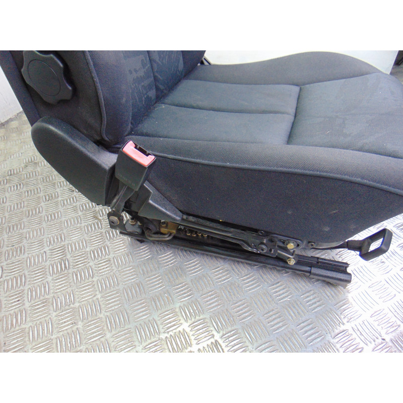 JUEGO ASIENTOS COMPLETO MERCEDES-BENZ CLASE E (BM 210) BERLINA