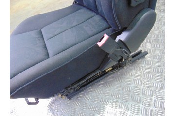JUEGO ASIENTOS COMPLETO MERCEDES-BENZ CLASE E (BM 210) BERLINA