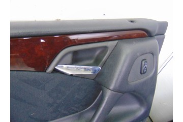 JUEGO ASIENTOS COMPLETO MERCEDES-BENZ CLASE E (BM 210) BERLINA