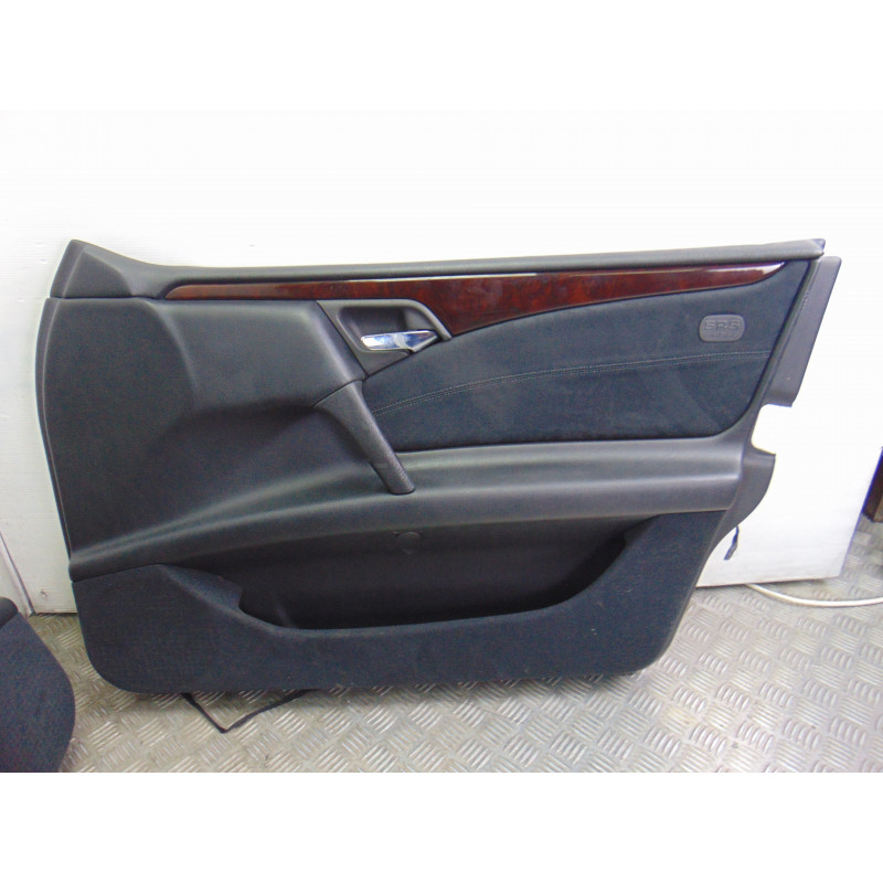 JUEGO ASIENTOS COMPLETO MERCEDES-BENZ CLASE E (BM 210) BERLINA