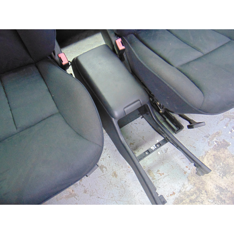 JUEGO ASIENTOS COMPLETO MERCEDES-BENZ CLASE E (BM 210) BERLINA