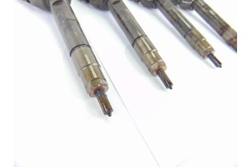 7798446 INYECTOR BMW SERIE X1 (E84)