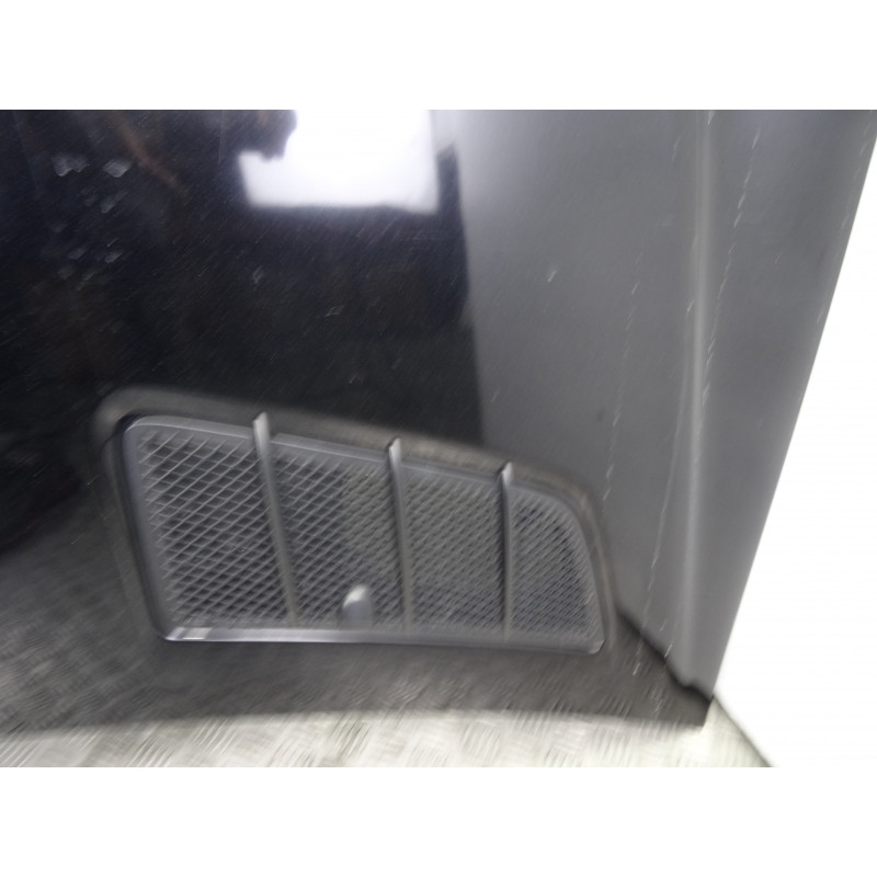  CAPO MERCEDES-BENZ CLASE ML (BM 164) 320 / 350 CDI (164.122) 2005 208673 MERCEDES-BENZ - 6