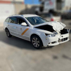 SKODA SUPERB COMBI (3T5) Elegance