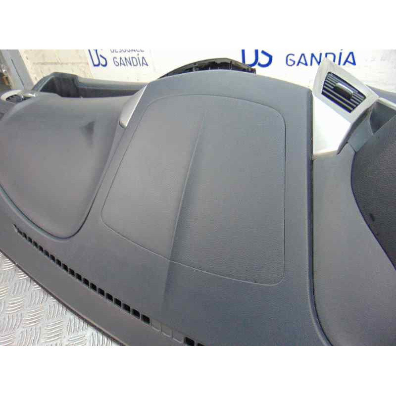 AIRBAG DERECHO SALPICADERO SSANGYONG TIVOLI Limited 4x2 2017 AIRBAG DERECHO 178052 SSANGYONG - 4