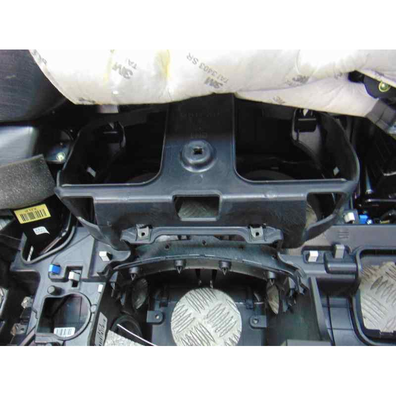 AIRBAG DERECHO SALPICADERO SSANGYONG TIVOLI Limited 4x2 2017 AIRBAG DERECHO 178052 SSANGYONG - 17