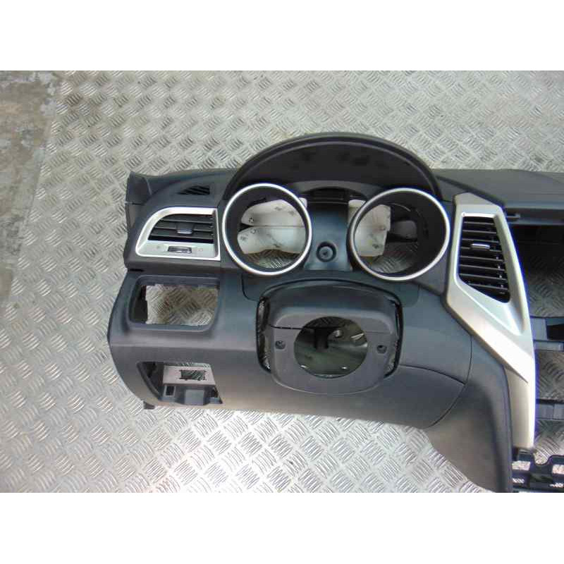 AIRBAG DERECHO SALPICADERO SSANGYONG TIVOLI Limited 4x2 2017 AIRBAG DERECHO 178052 SSANGYONG - 23