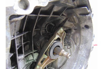 GYX CAJA CAMBIOS AUDI A6 BERLINA (4F2) 2.0 TDI GYX 204985 AUDI - 6