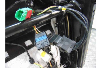 PIEL Y TELA JUEGO ASIENTOS COMPLETO PEUGEOT 407 SW