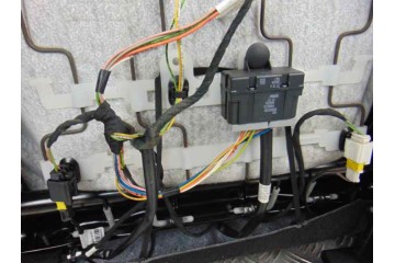 PIEL Y TELA JUEGO ASIENTOS COMPLETO PEUGEOT 407 SW