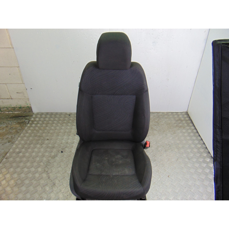 JUEGO ASIENTOS COMPLETO PEUGEOT 3008