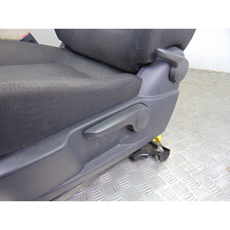 JUEGO ASIENTOS COMPLETO PEUGEOT 3008