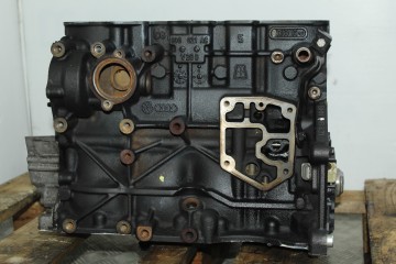 BMN BLOQUE VOLKSWAGEN GOLF V (1K1)(10.2003) GT BMN 207252 VOLKSWAGEN - 1