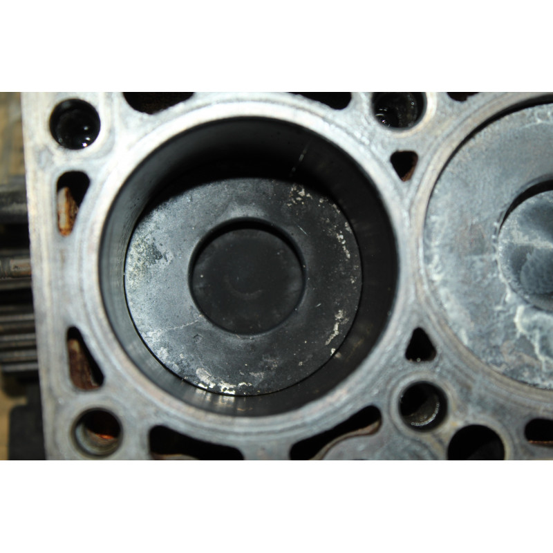 BMN BLOQUE VOLKSWAGEN GOLF V (1K1)(10.2003)