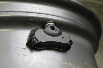 R17 JUEGO LLANTAS HYUNDAI IX35 (EL/LM) Style 2WD 2015 R17 212137 HYUNDAI - 2