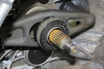 JEJ  CAJA CAMBIOS BMW SERIE 3 BERLINA (E90) 320d JEJ 178283 BMW - 1