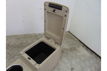 BEIGE JUEGO ASIENTOS COMPLETO SUBARU LEGACY BERLINA (B13/BL) 2.0 D Classic 2008 BEIGE 199992 SUBARU - 6