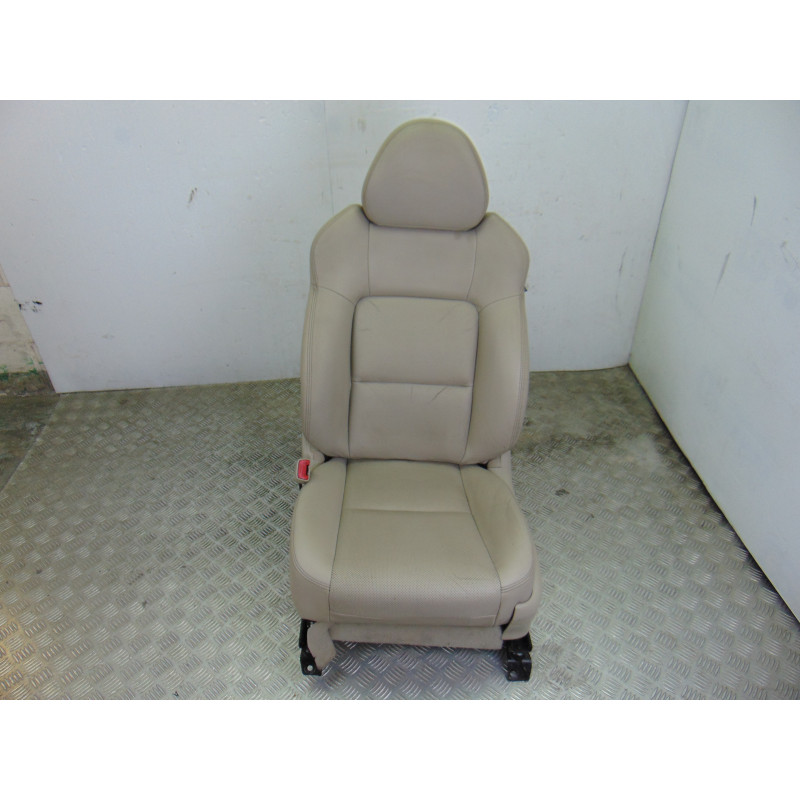 BEIGE JUEGO ASIENTOS COMPLETO SUBARU LEGACY BERLINA (B13/BL) 2.0 D Classic 2008 BEIGE 199992 SUBARU - 10