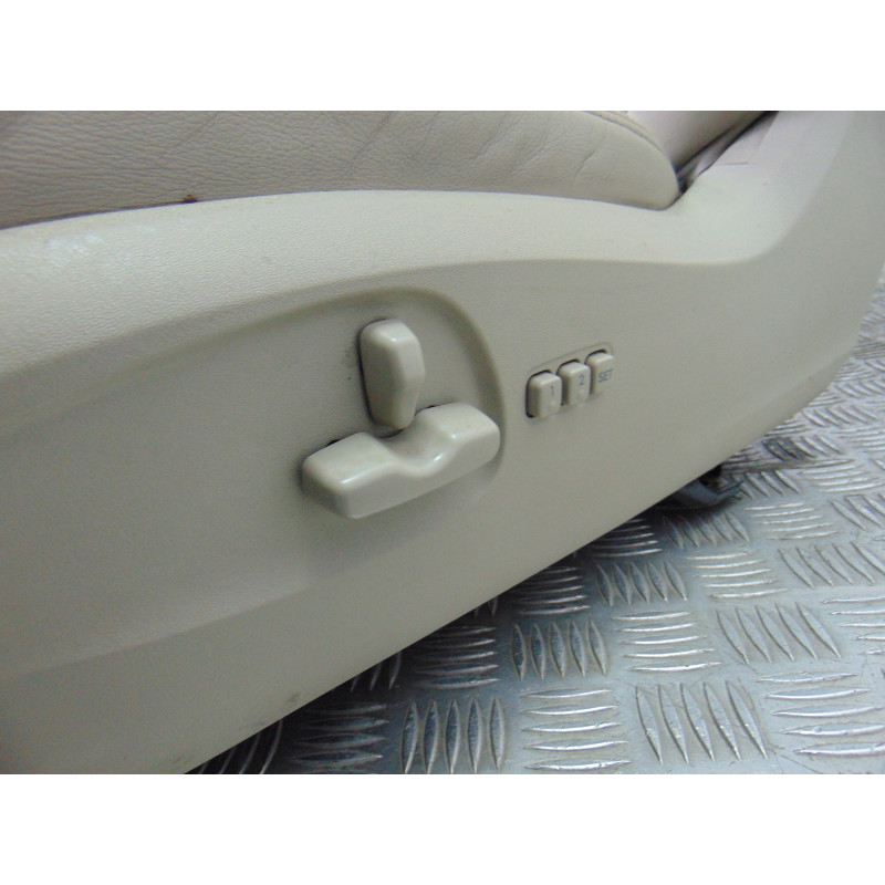 BEIGE JUEGO ASIENTOS COMPLETO SUBARU LEGACY BERLINA (B13/BL) 2.0 D Classic 2008 BEIGE 199992 SUBARU - 13