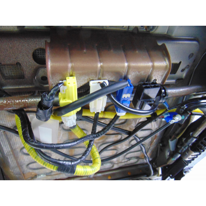 BEIGE JUEGO ASIENTOS COMPLETO SUBARU LEGACY BERLINA (B13/BL) 2.0 D Classic 2008 BEIGE 199992 SUBARU - 15