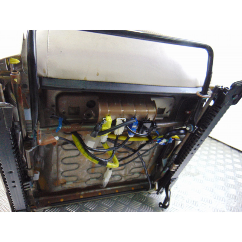 BEIGE JUEGO ASIENTOS COMPLETO SUBARU LEGACY BERLINA (B13/BL) 2.0 D Classic 2008 BEIGE 199992 SUBARU - 19